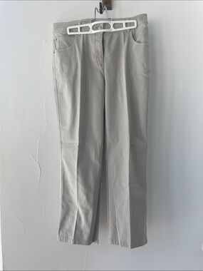 St. John Greige/Gray Pants